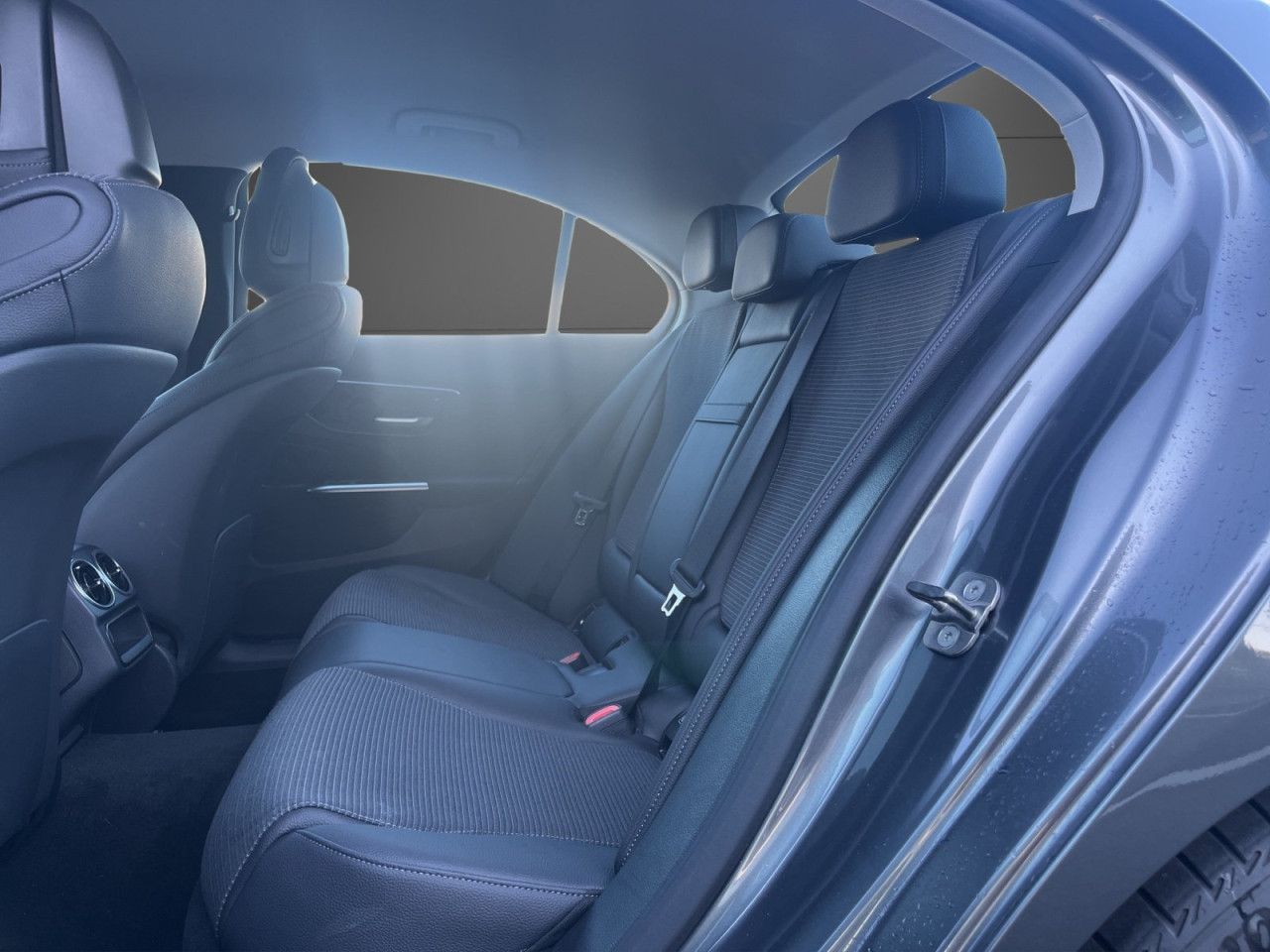 Mercedes-Benz C-Klasse – Bild 13