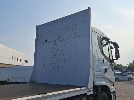 Vehicle image 7 / 22