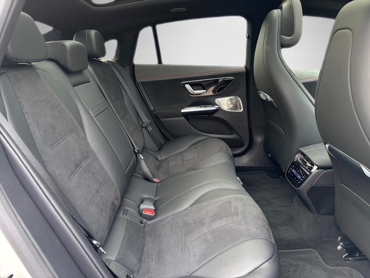 Fahrzeugbild 23 / 28