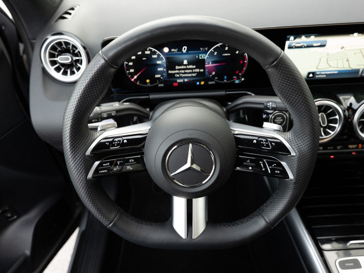 Mercedes-Benz GLA – Bild 9