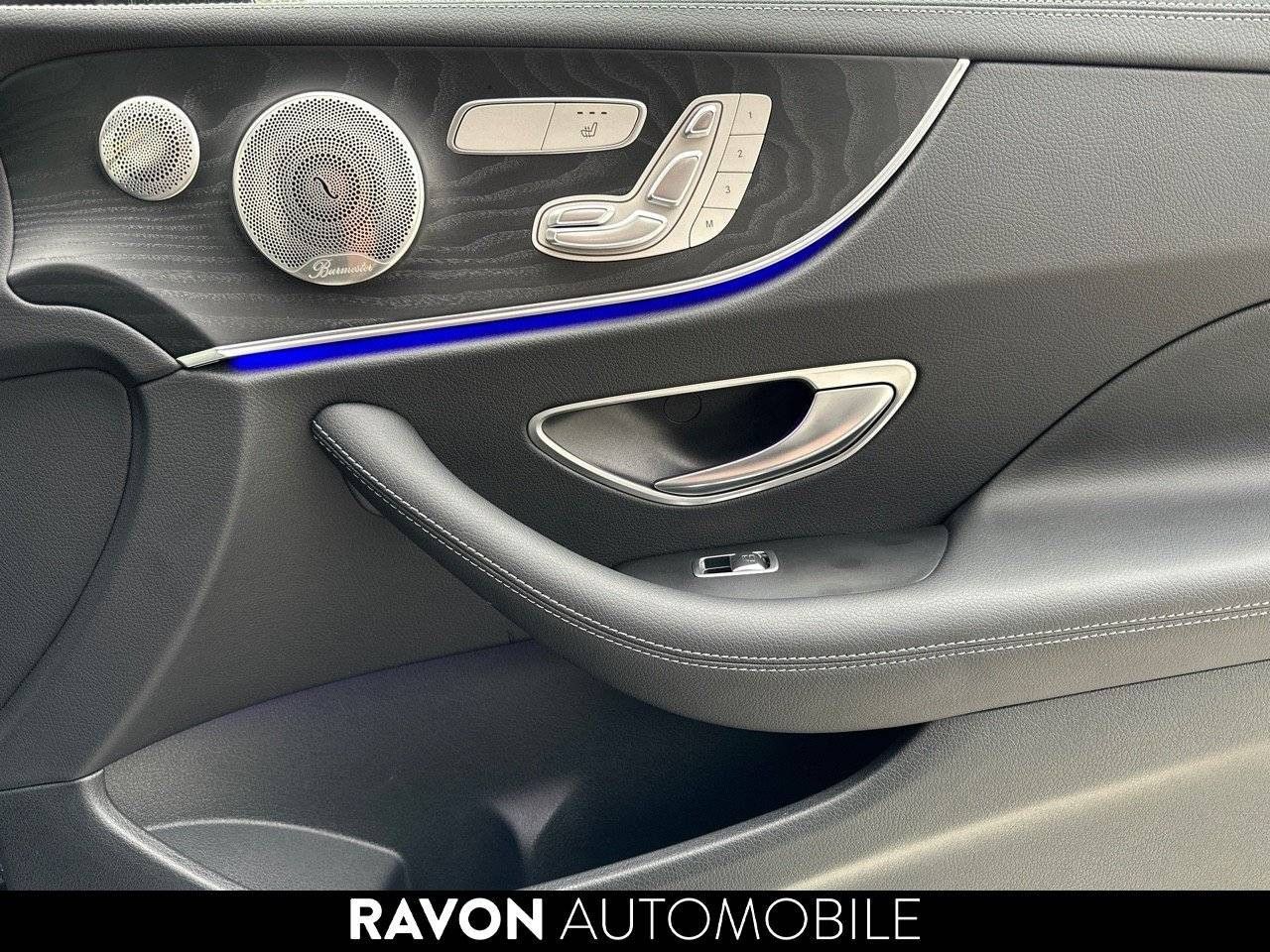 Photo du v&eacute;hicule 7 / 18