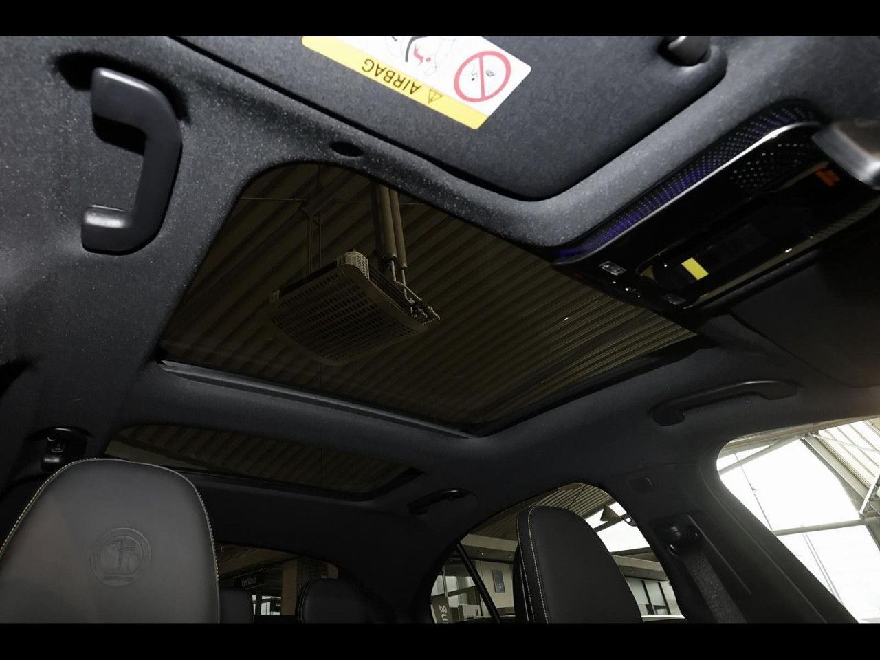 Mercedes-Benz E-Klasse – Bild 7