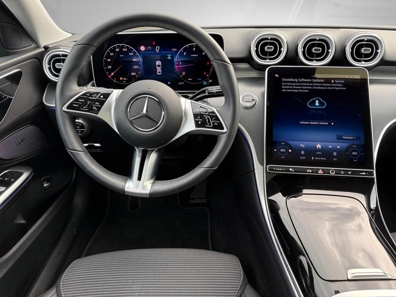 Mercedes-Benz C-Klasse – Bild 17
