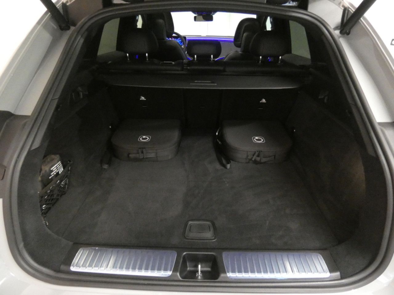 Photo du v&eacute;hicule 9 / 18