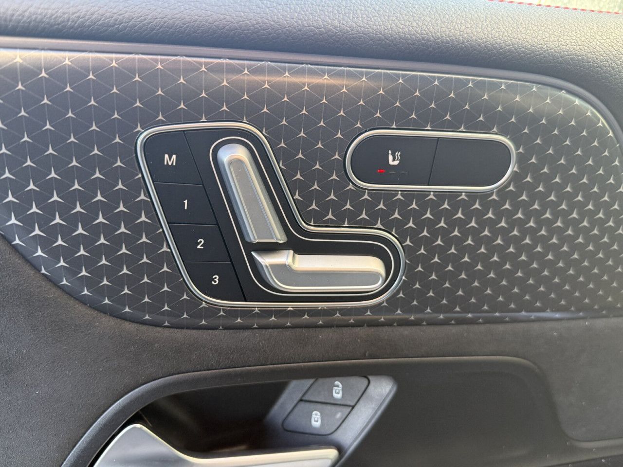 Fahrzeugbild 12 / 15