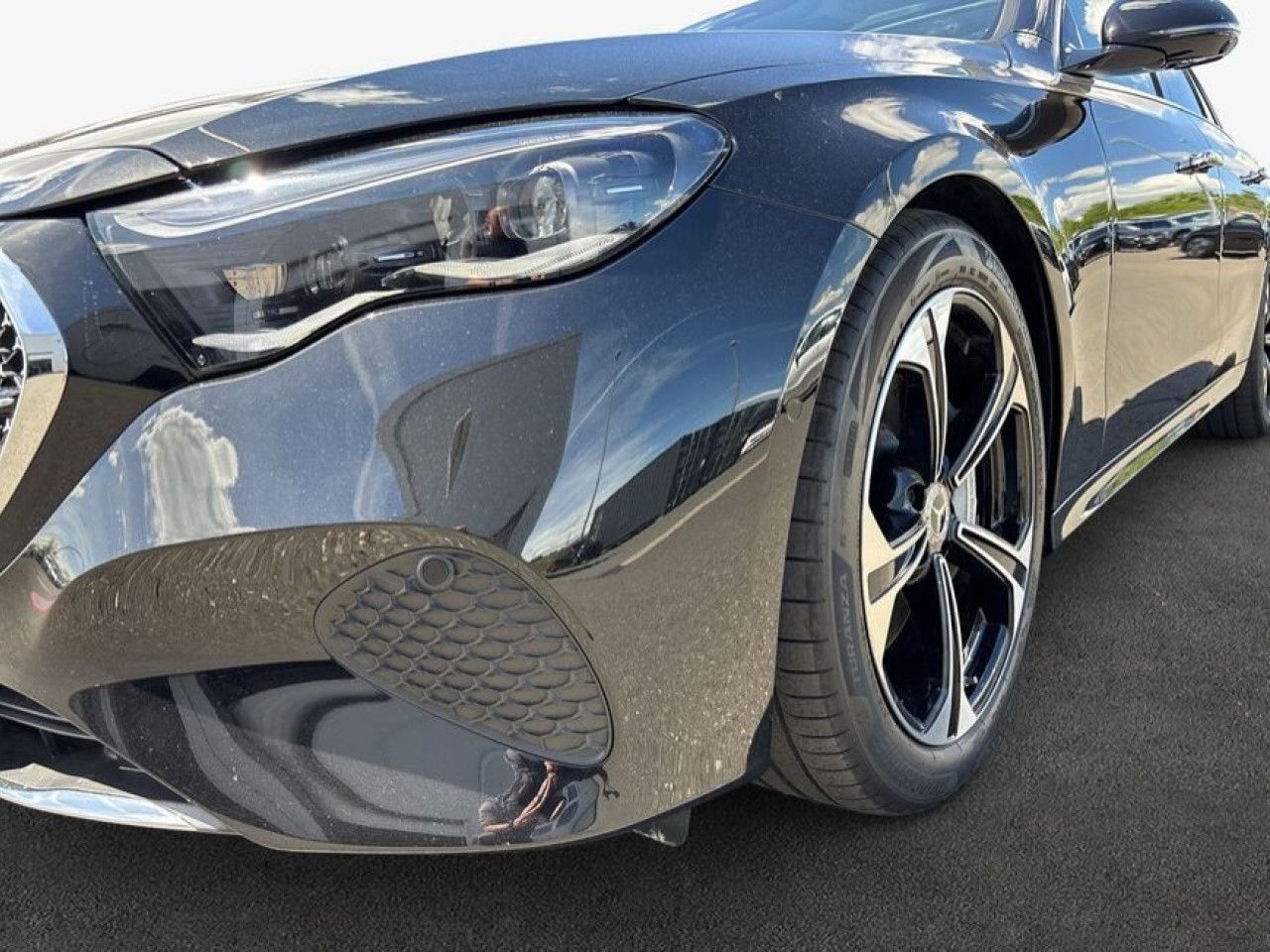 Mercedes-Benz E-Klasse – Bild 7