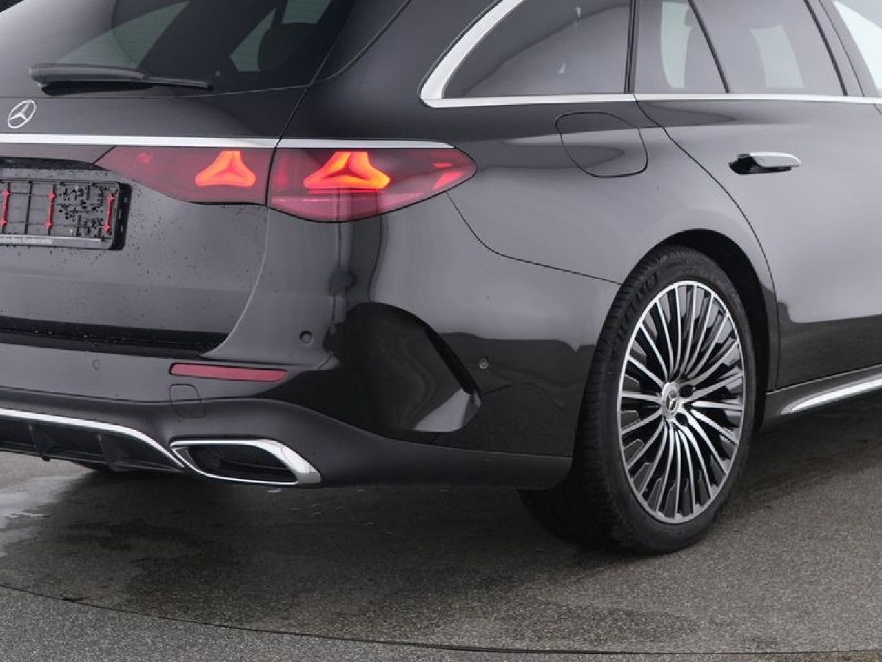 Mercedes-Benz E-Klasse – Bild 4