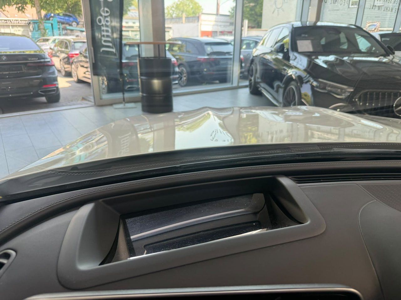 Fahrzeugbild 19 / 25