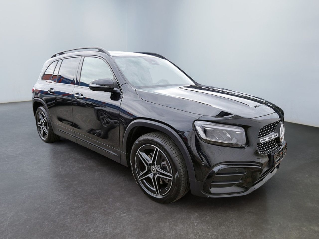 Mercedes-Benz GLB – Bild 2