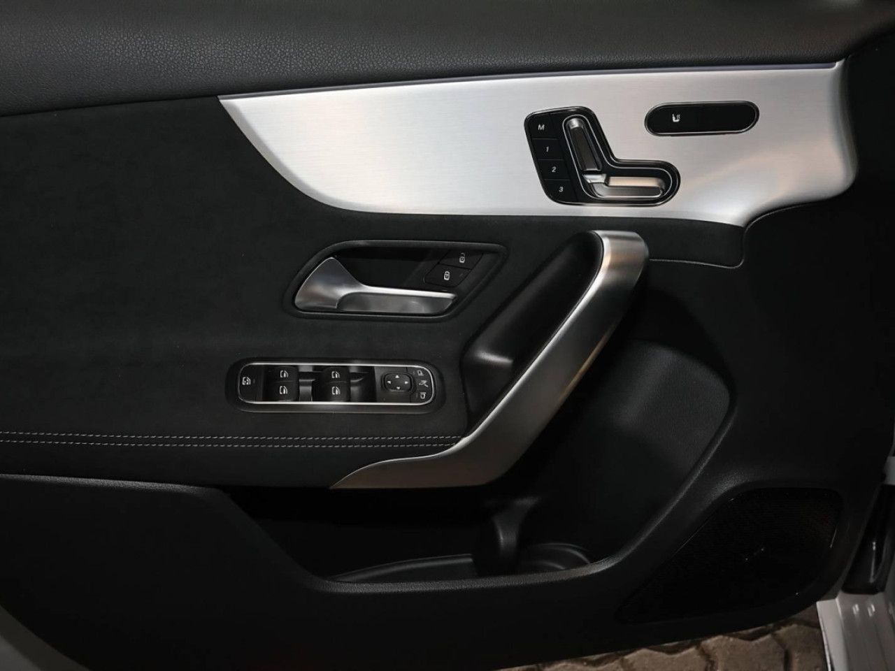 Mercedes-Benz A-Klasse – Bild 12