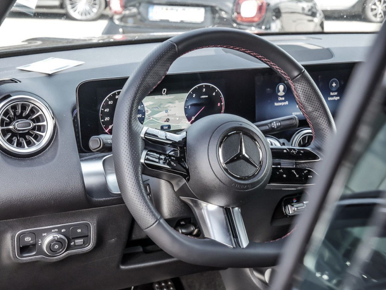 Mercedes-Benz GLB – Bild 12