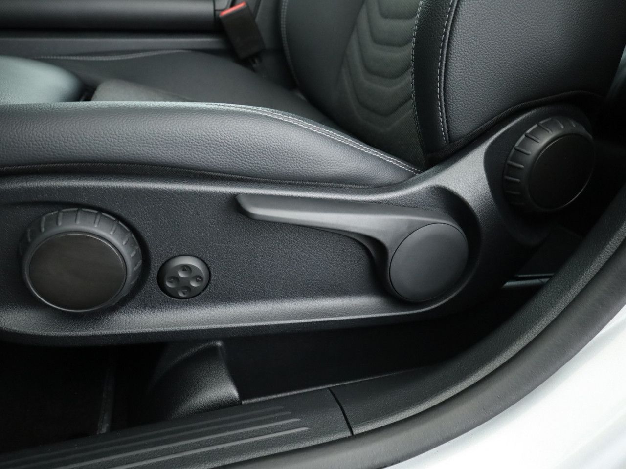 Mercedes-Benz GLB – Bild 25