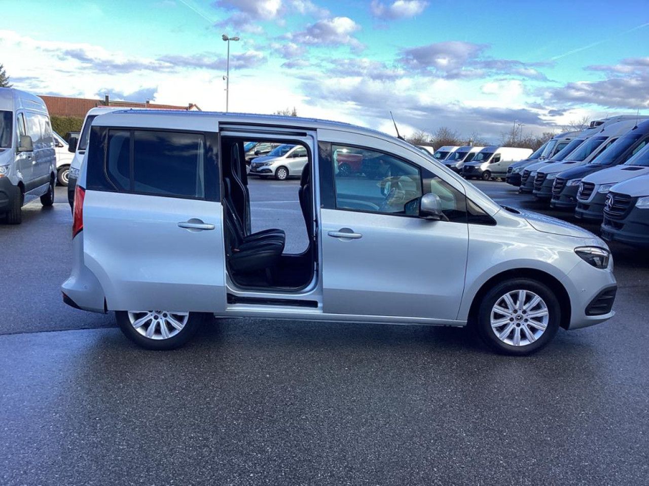 Fahrzeugbild 11 / 17