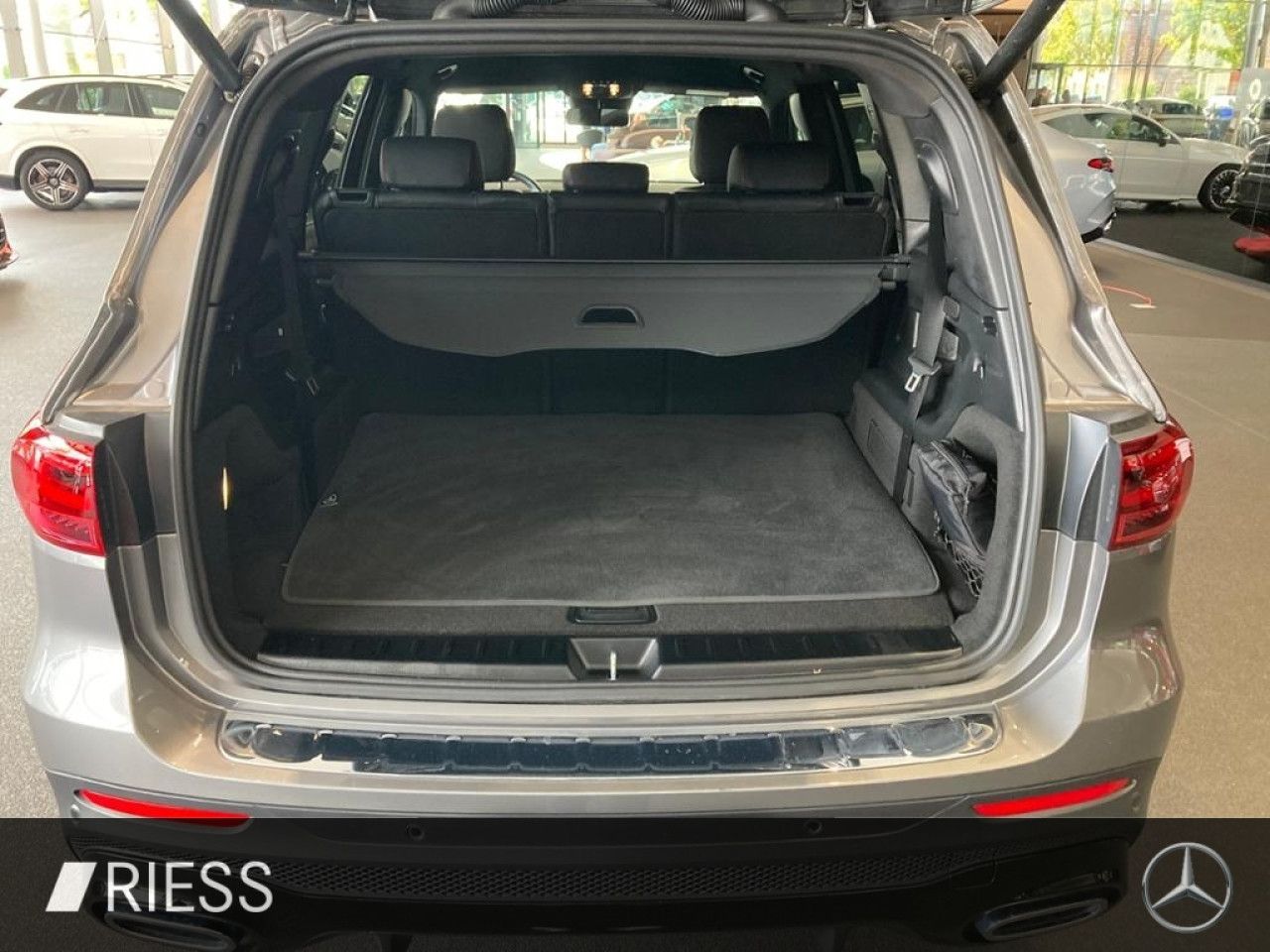 Mercedes-Benz GLB – Bild 11