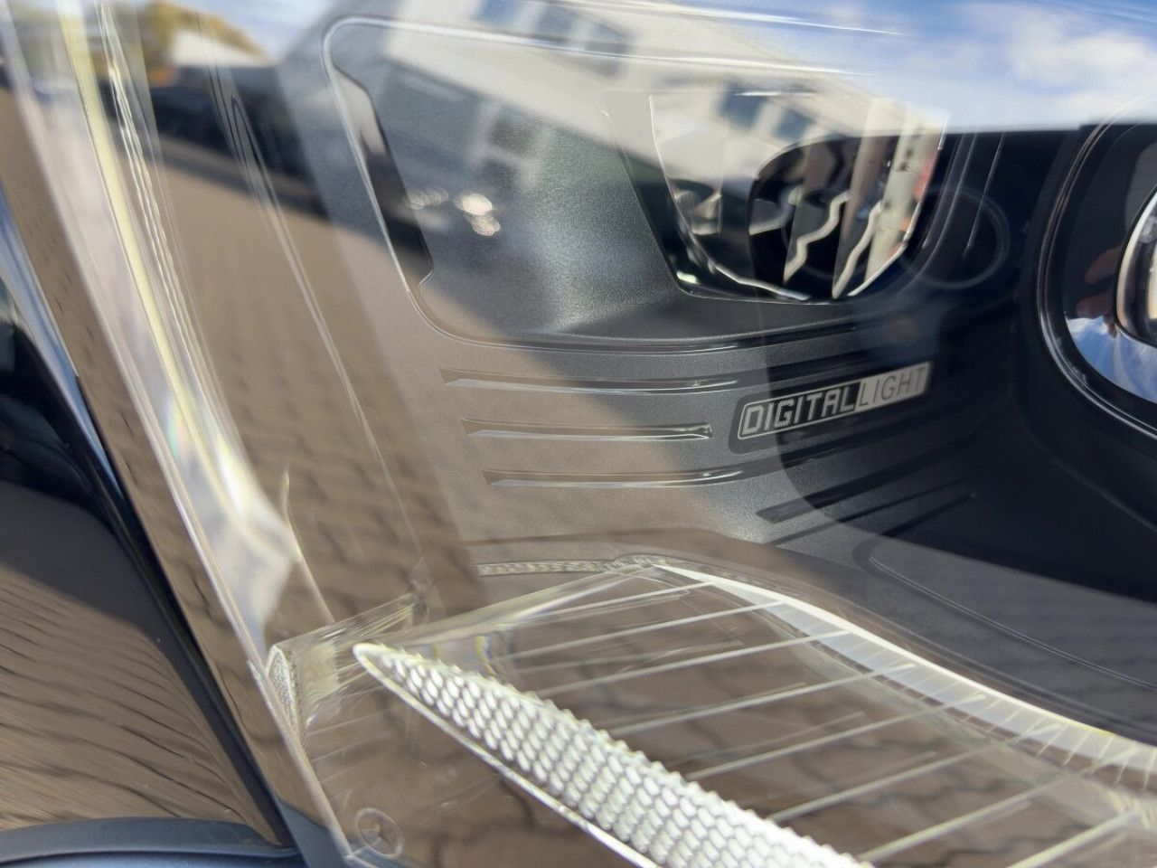 Mercedes-Benz E-Klasse – Bild 17
