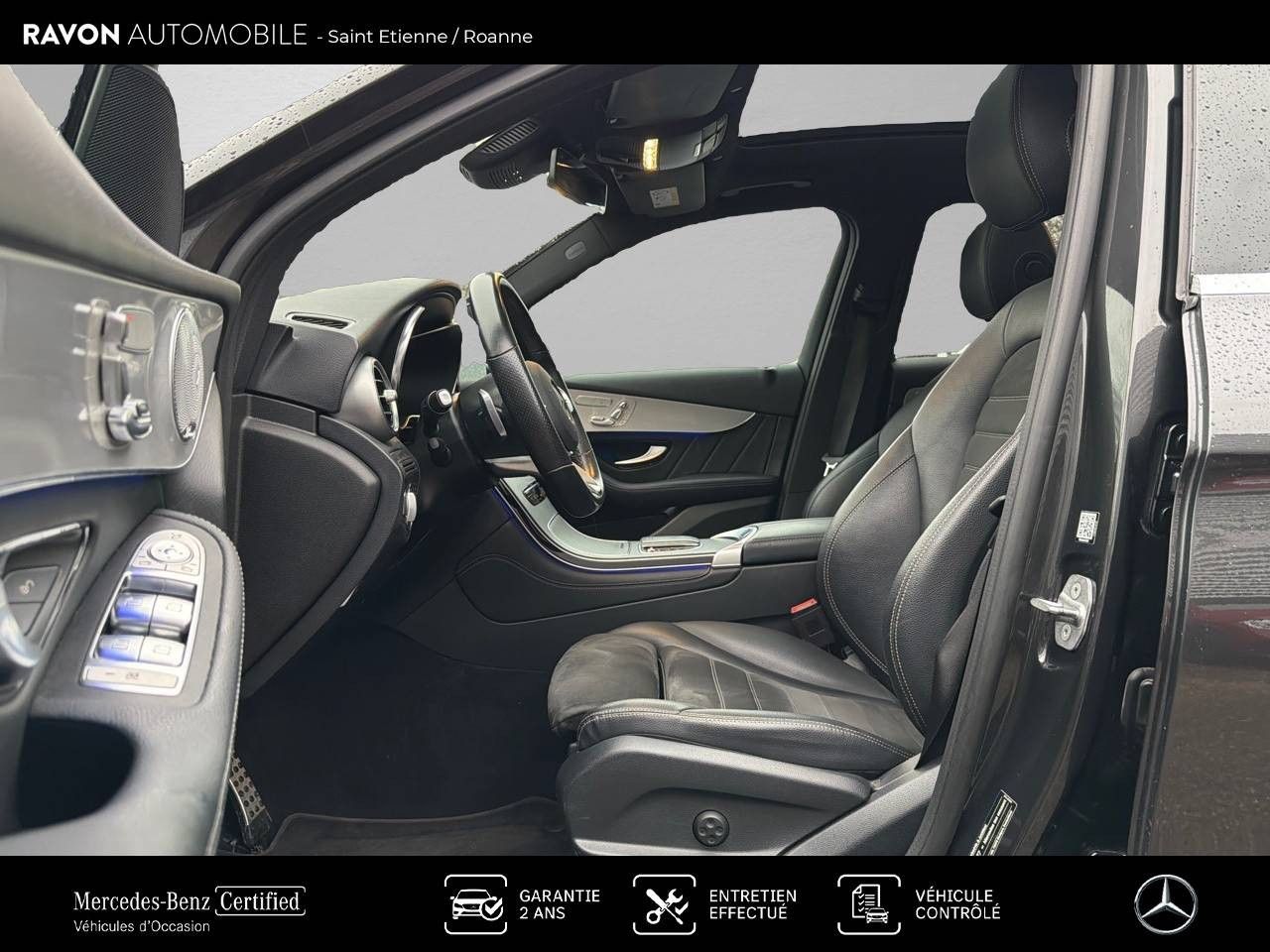 Photo du v&eacute;hicule 16 / 18