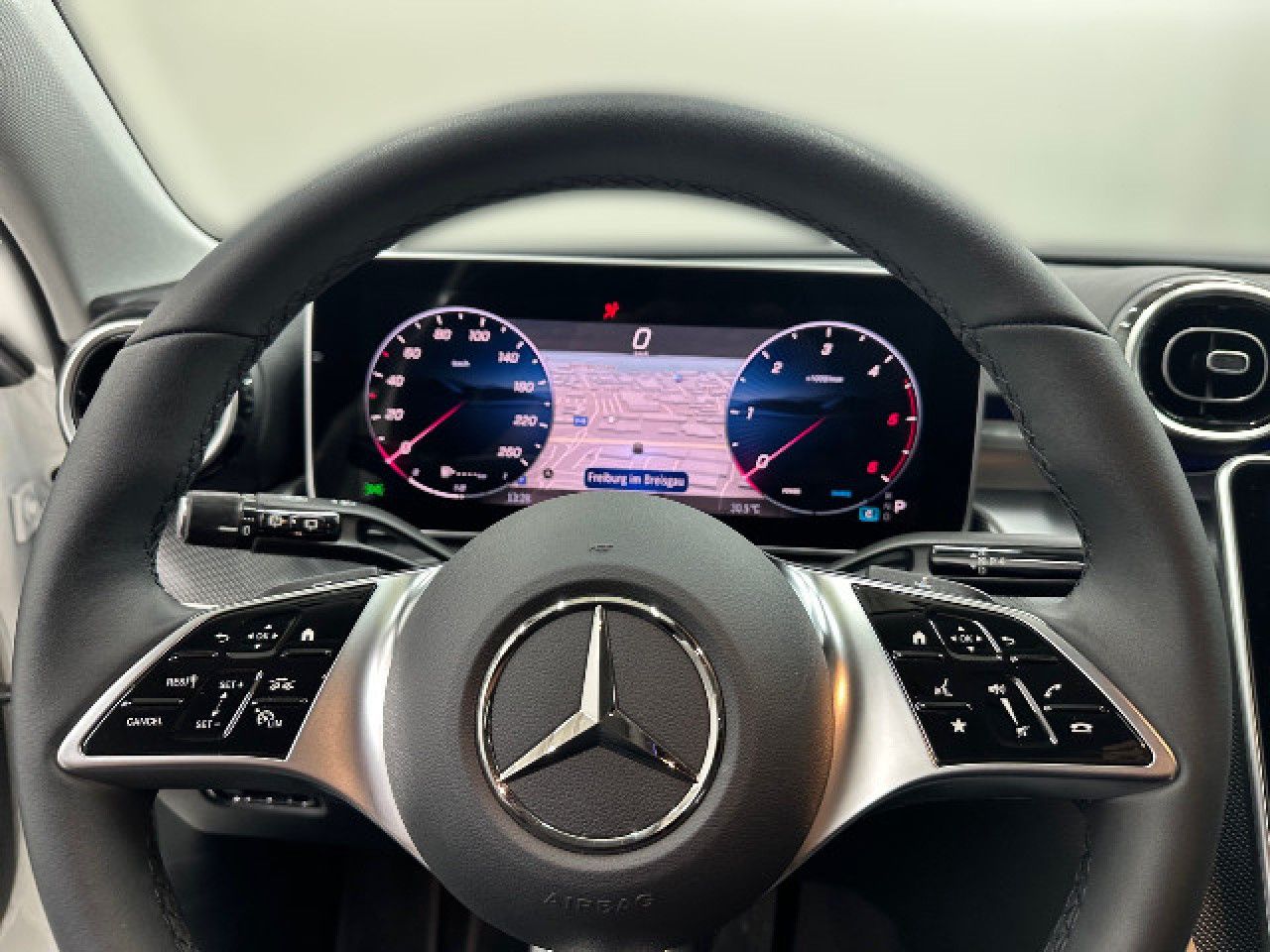 Mercedes-Benz C-Klasse – Bild 8