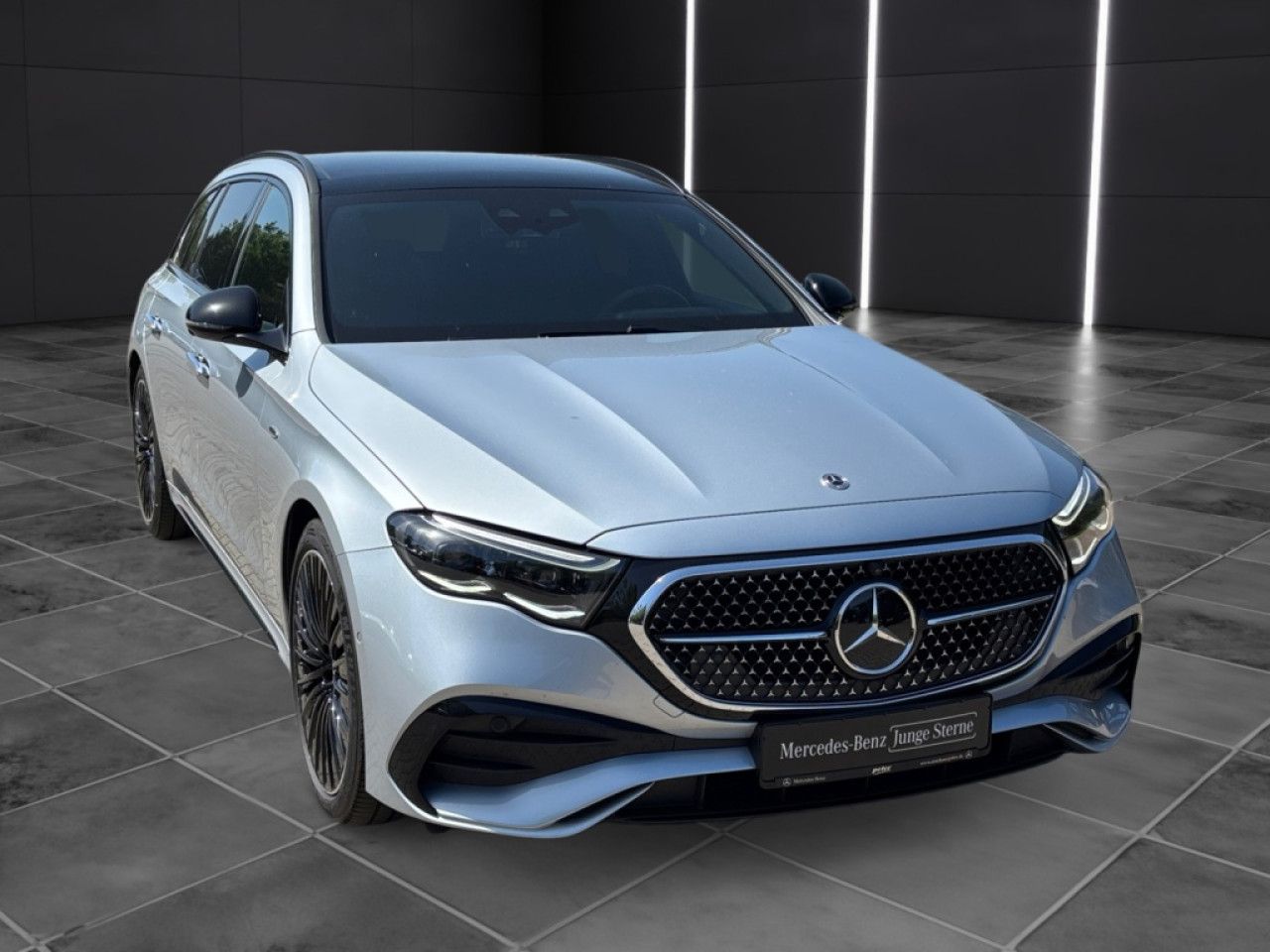 Mercedes-Benz E-Klasse – Bild 3