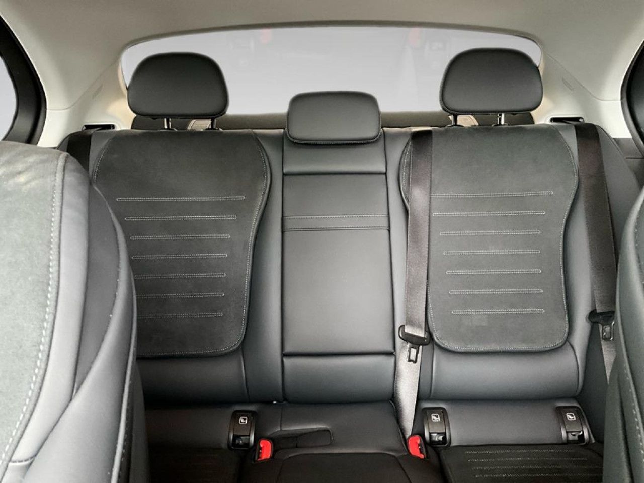 Mercedes-Benz C-Klasse – Bild 14
