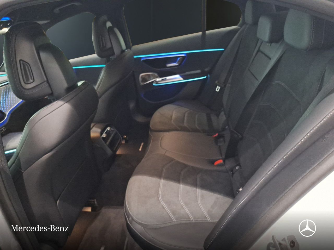 Mercedes-Benz E-Klasse – Bild 19