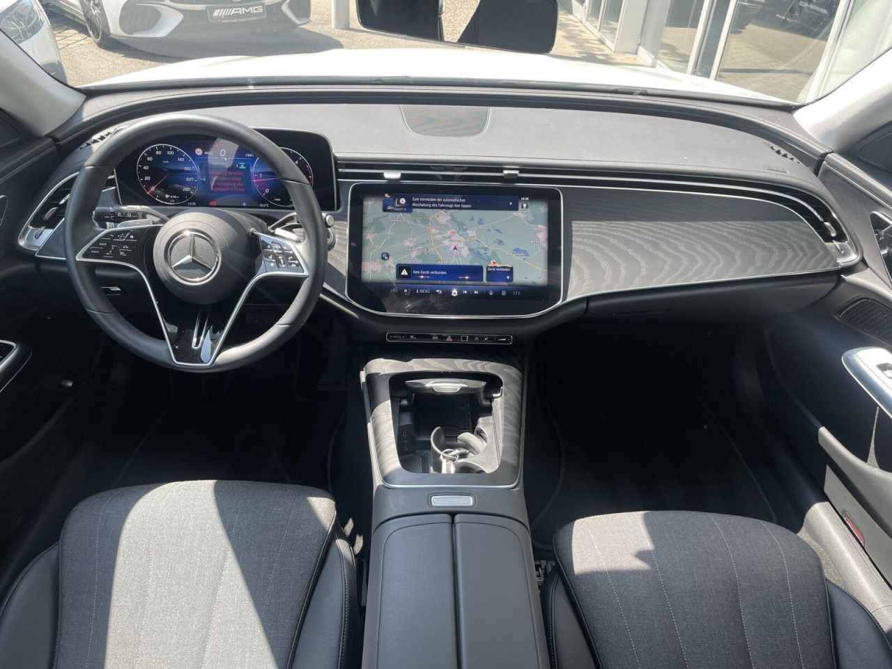 Mercedes-Benz E-Klasse – Bild 16
