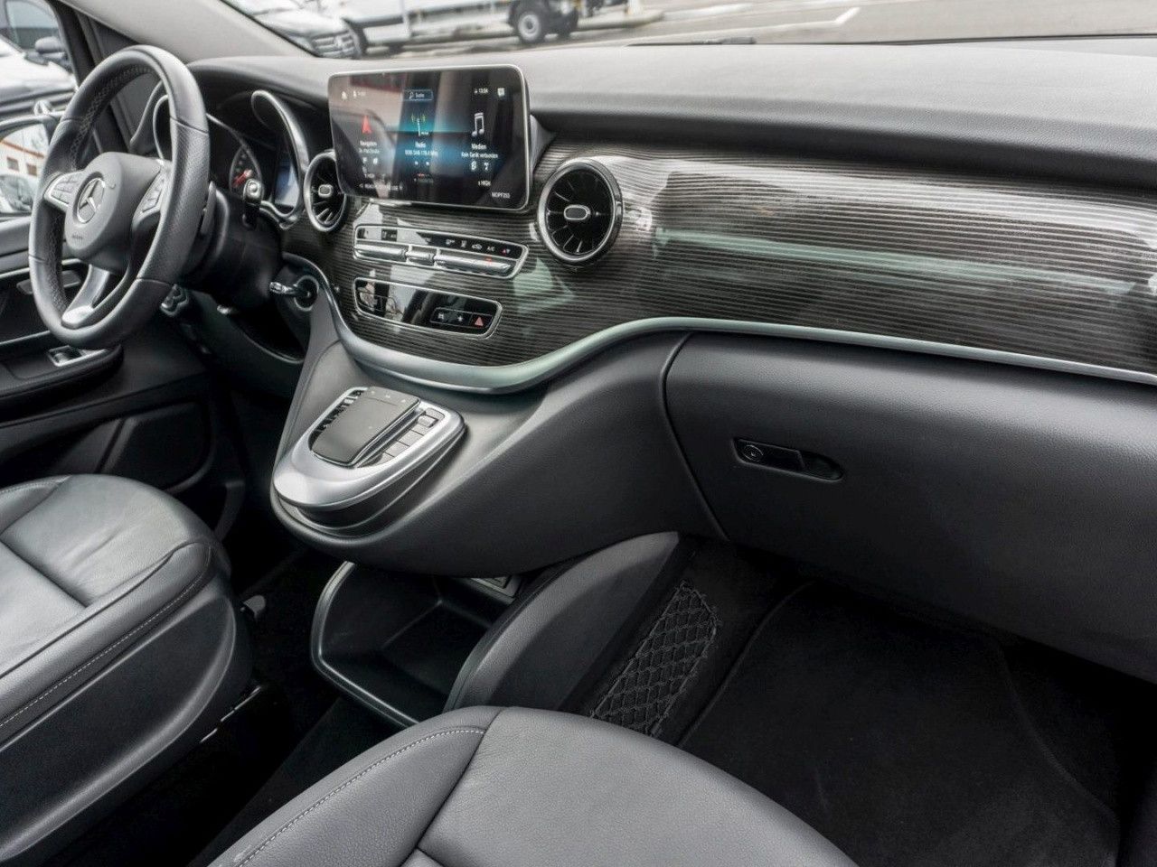 Fahrzeugbild 21 / 29