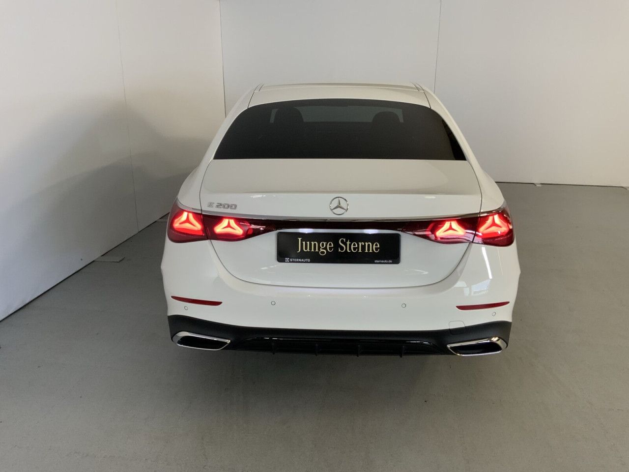 Mercedes-Benz E-Klasse – Bild 6