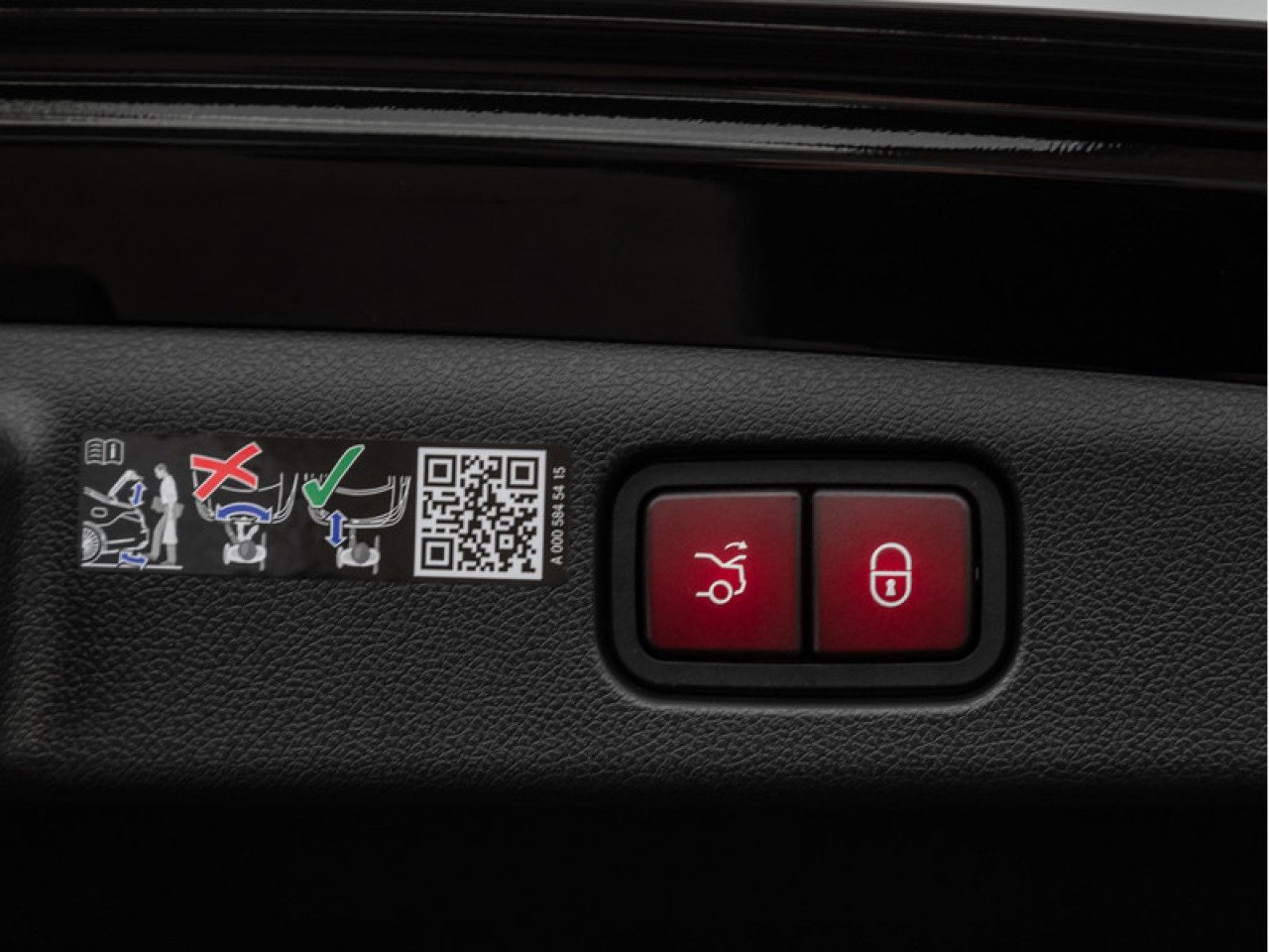 Mercedes-Benz E-Klasse – Bild 6