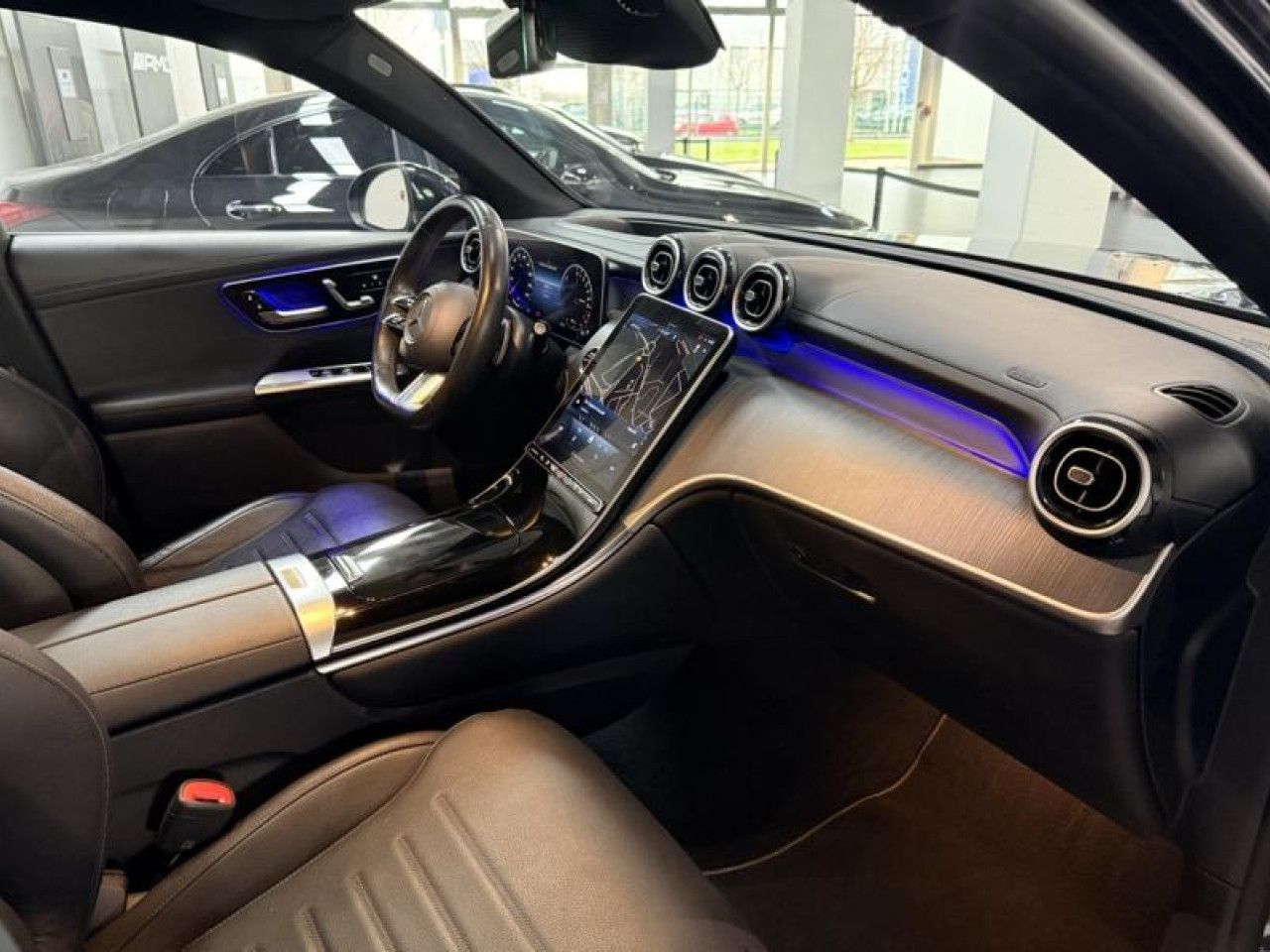 Photo du véhicule 8 / 18