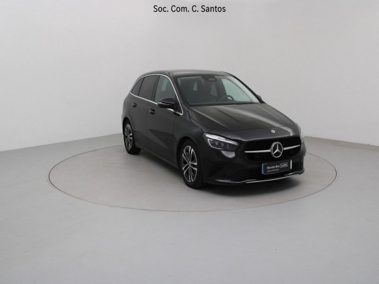 Imagem do veículo 1 / 23