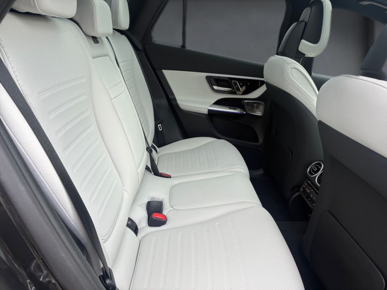 Mercedes-Benz GLC – Bild 8