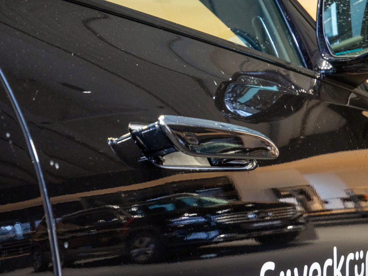 Mercedes-Benz E-Klasse – Bild 9