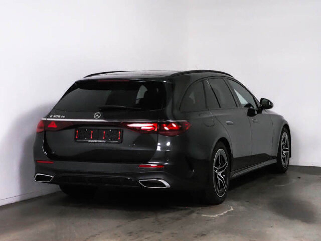 Mercedes-Benz E-Klasse – Bild 2