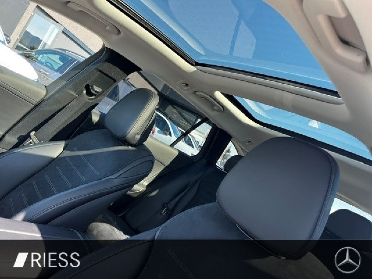 Mercedes-Benz C-Klasse – Bild 11