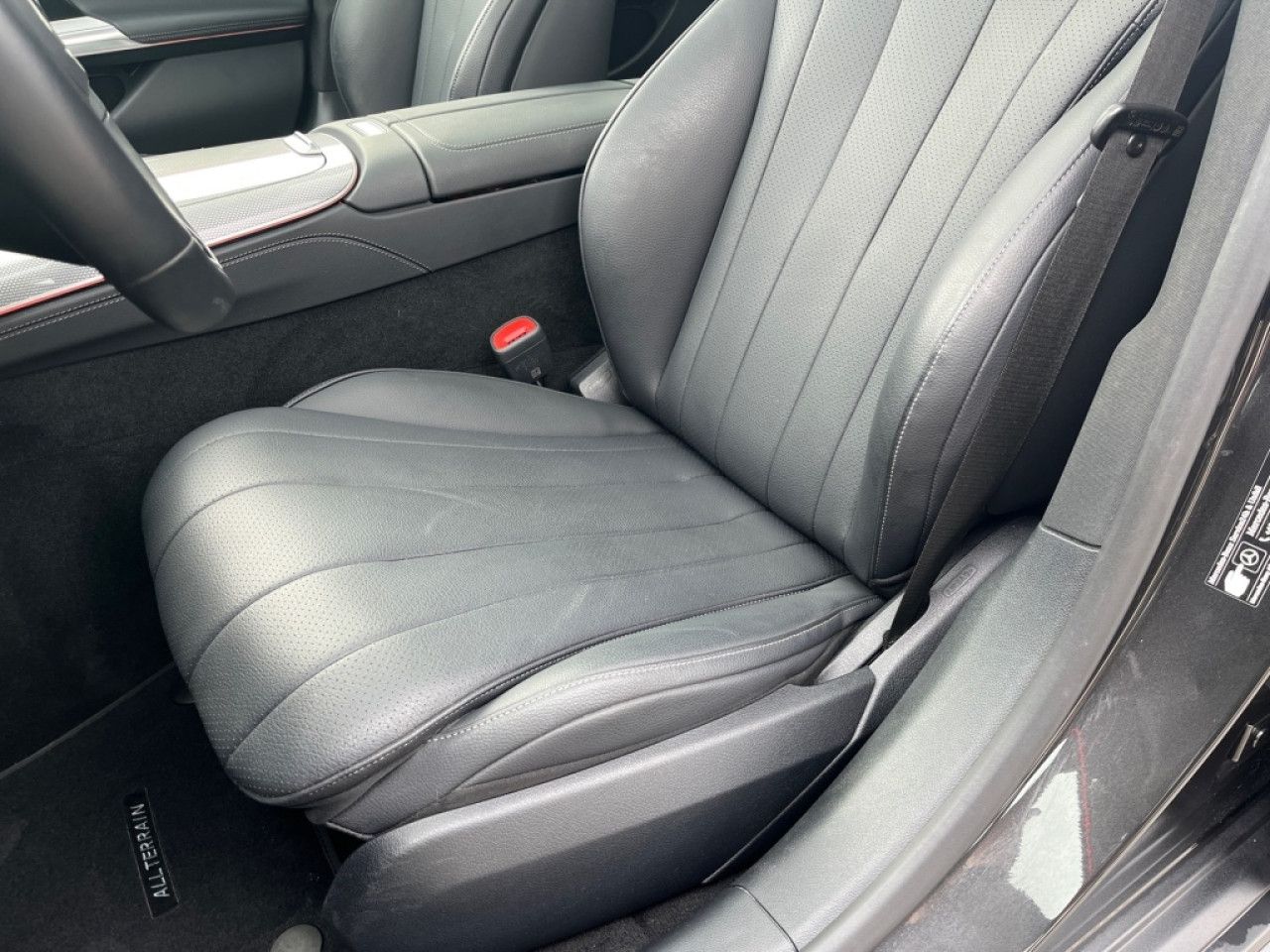 Fahrzeugbild 21 / 29