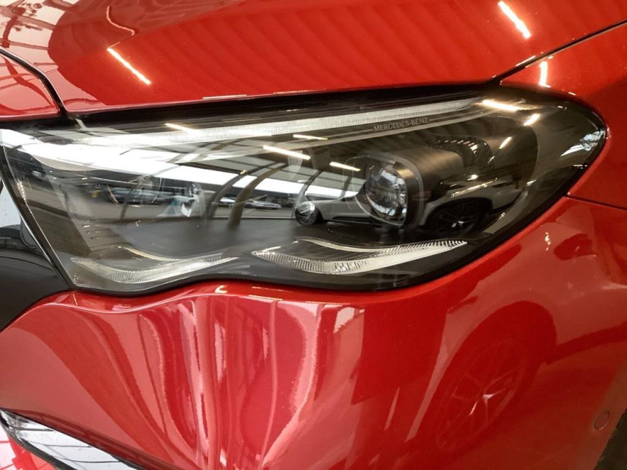 Mercedes-Benz E-Klasse – Bild 2