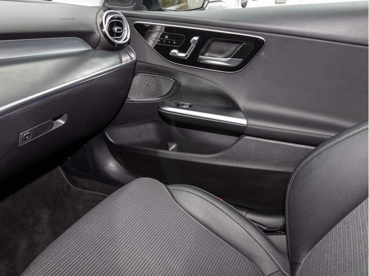 Mercedes-Benz C-Klasse – Bild 14