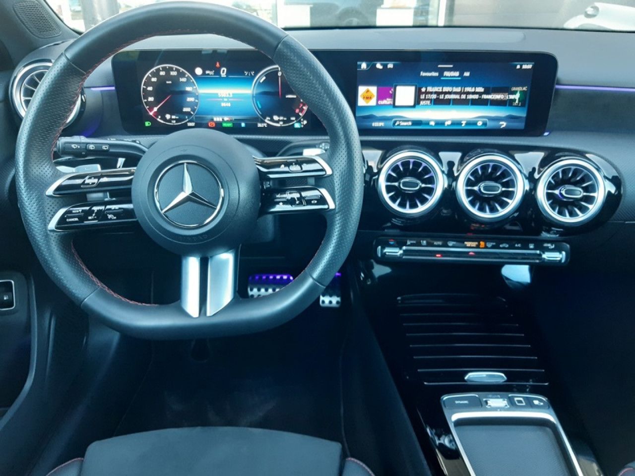 Photo du v&eacute;hicule 18 / 18