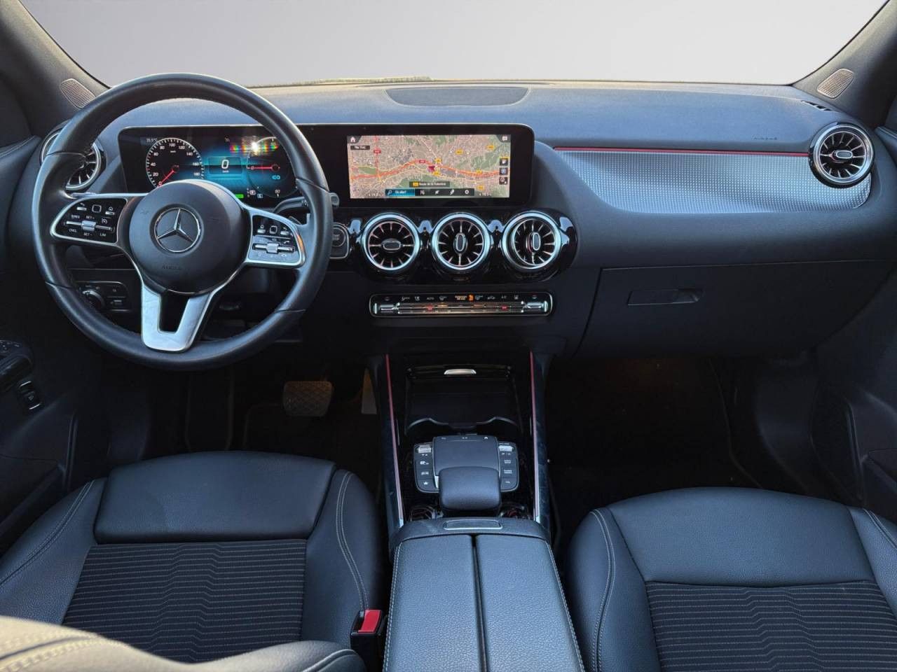 Photo du v&eacute;hicule 12 / 18