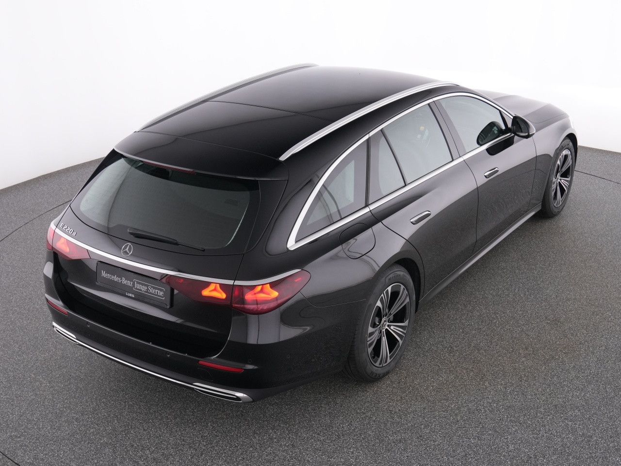 Mercedes-Benz E-Klasse – Bild 18