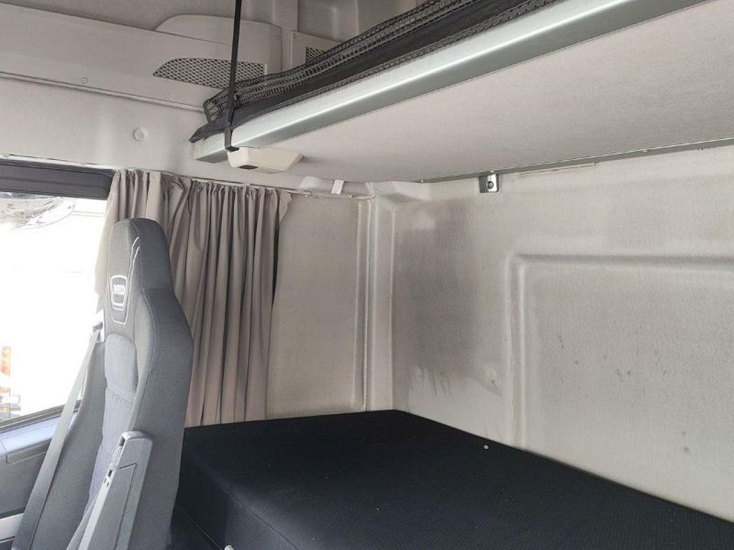 IVECO | AS260S48Y/FS CM XP