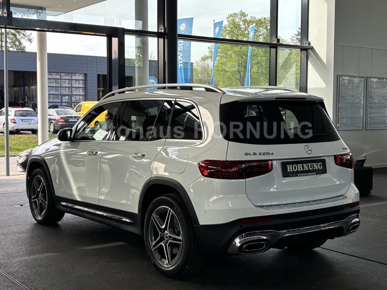 Mercedes-Benz GLB – Bild 8