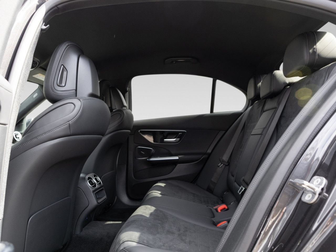 Mercedes-Benz C-Klasse – Bild 7