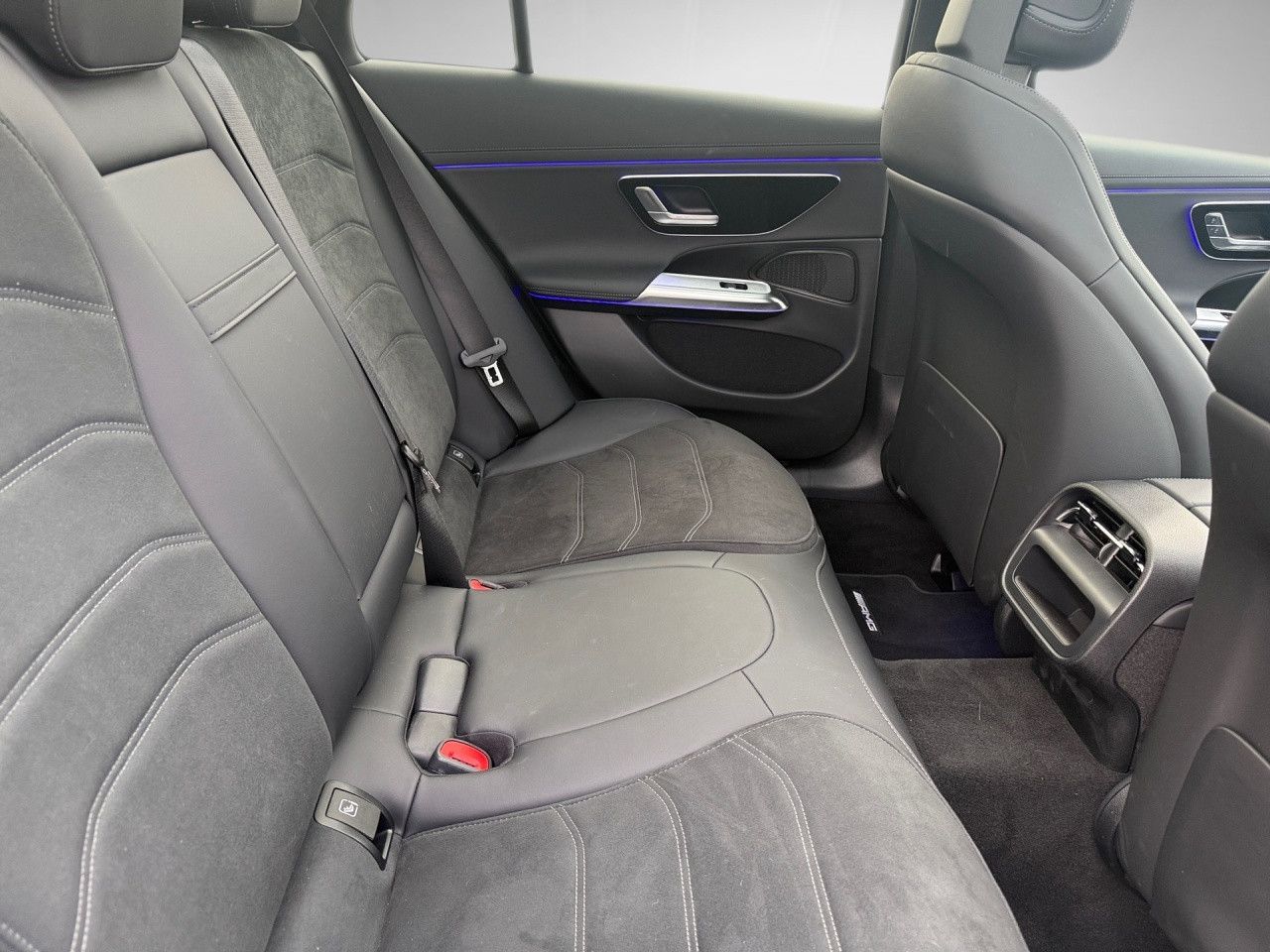 Fahrzeugbild 23 / 26