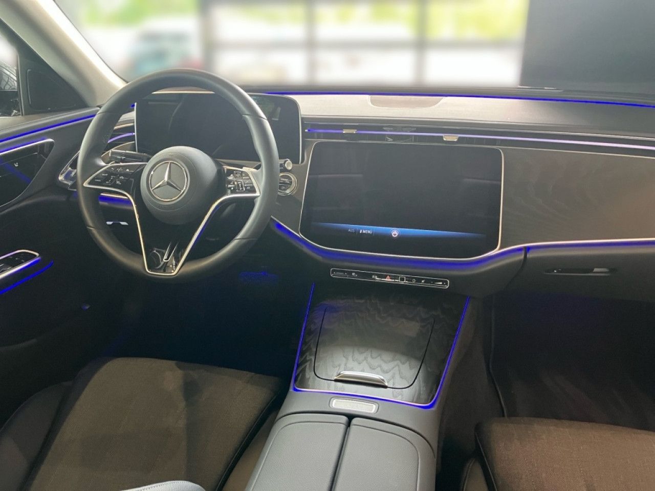Mercedes-Benz E-Klasse – Bild 8