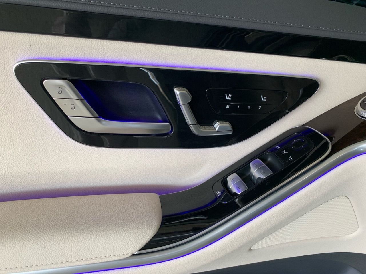 Mercedes-Benz S-Klasse – Bild 14