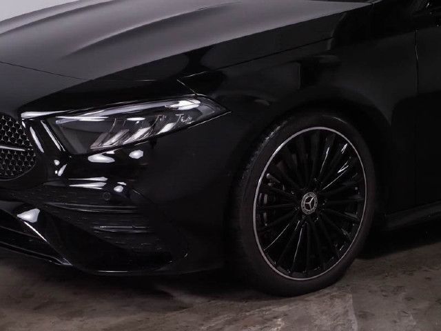 Mercedes-Benz A 220