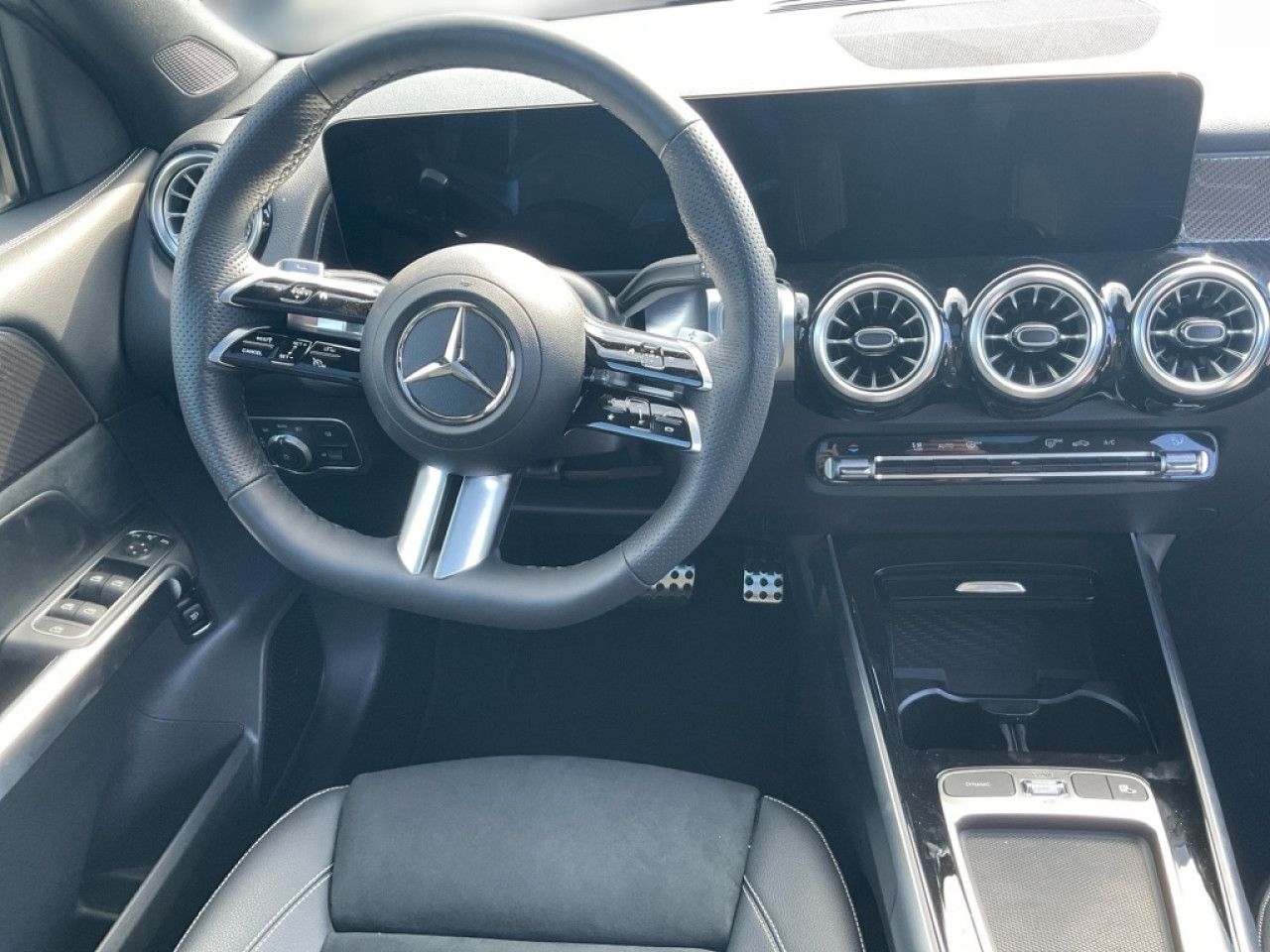 Mercedes-Benz GLB – Bild 10