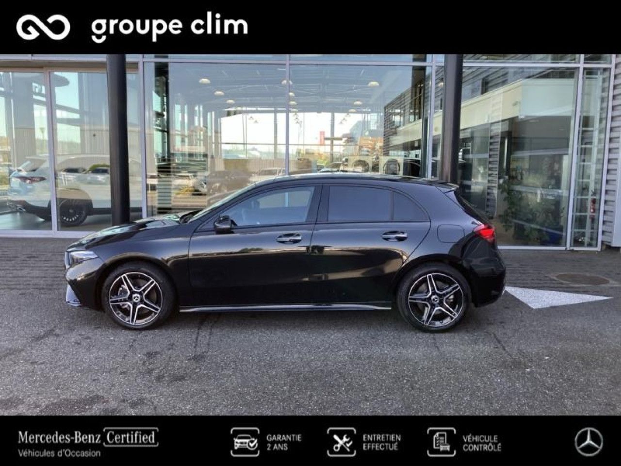 Photo du v&eacute;hicule 3 / 18