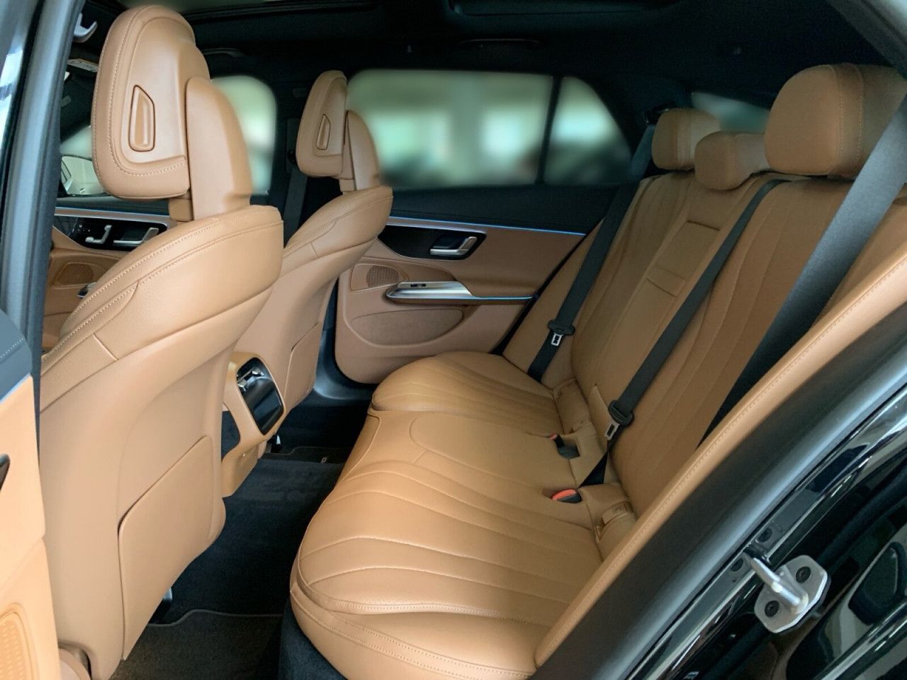 Mercedes-Benz E-Klasse – Bild 11